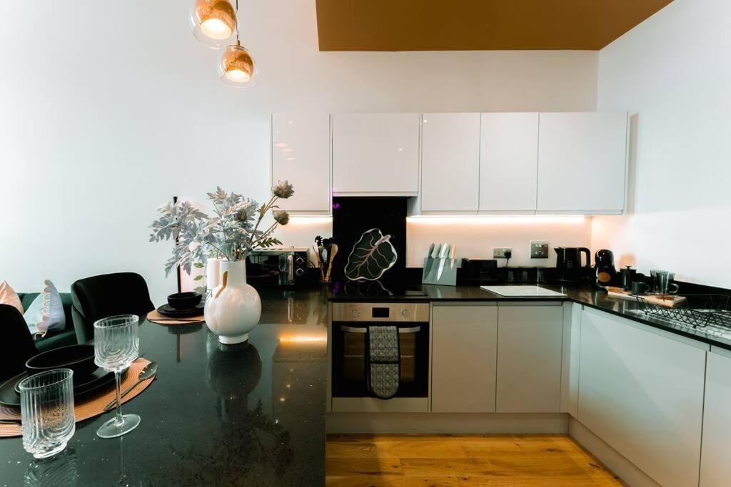 Dusk House - B'Ham Jq Townhouse Villa Birmingham Dış mekan fotoğraf